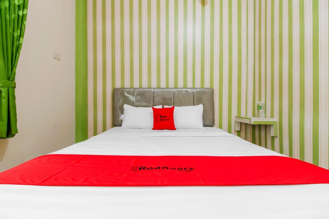 Oyo 2186 Esbe Hotel Syariah Tanjung Pandan Exteriér fotografie