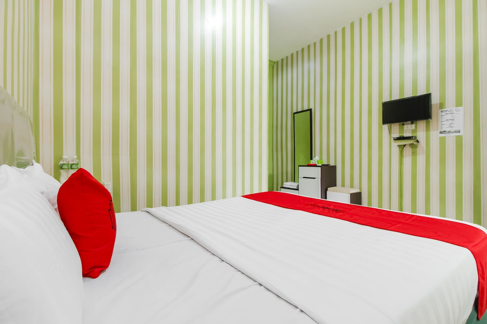 Oyo 2186 Esbe Hotel Syariah Tanjung Pandan Exteriér fotografie