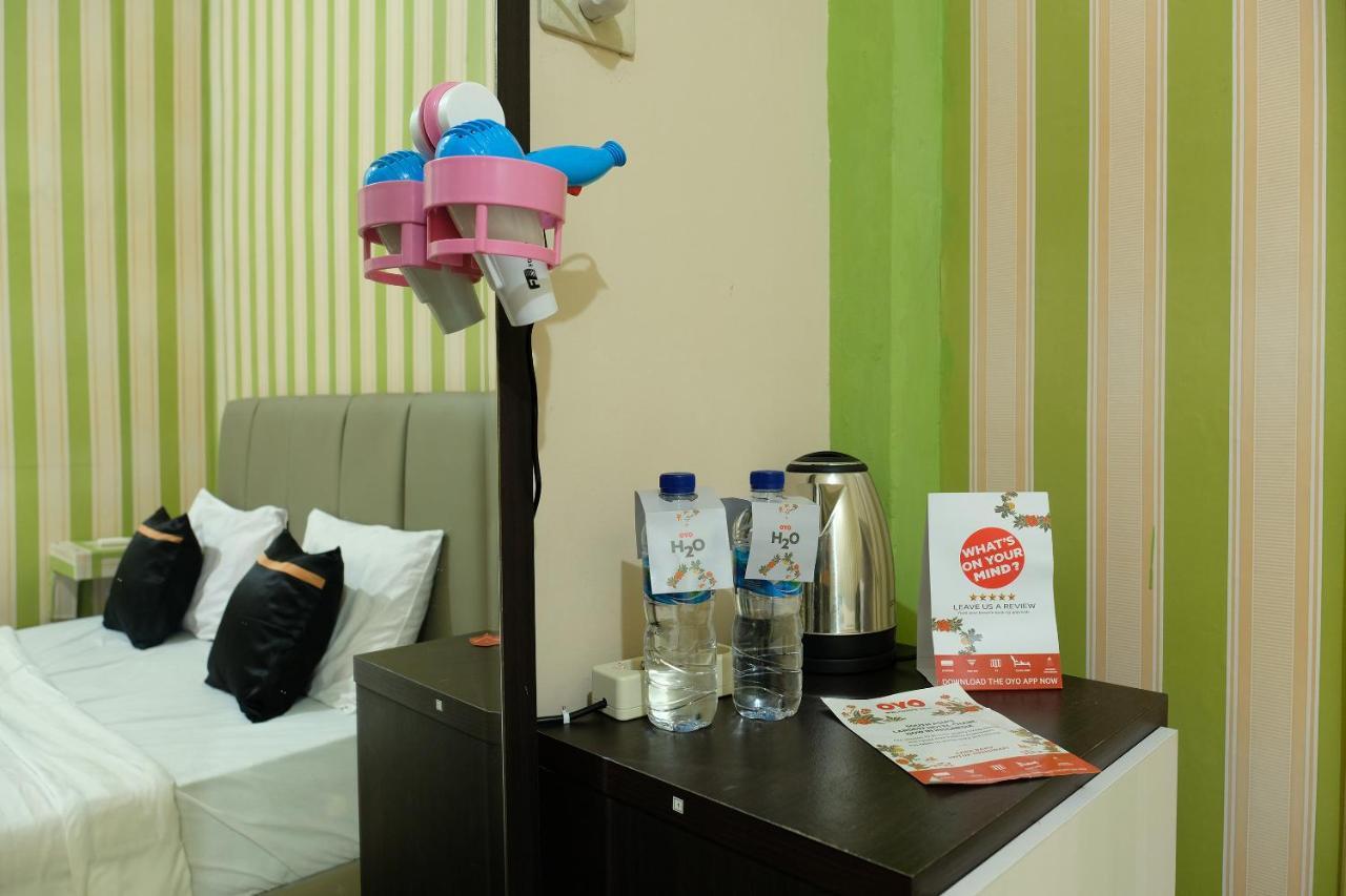 Oyo 2186 Esbe Hotel Syariah Tanjung Pandan Exteriér fotografie
