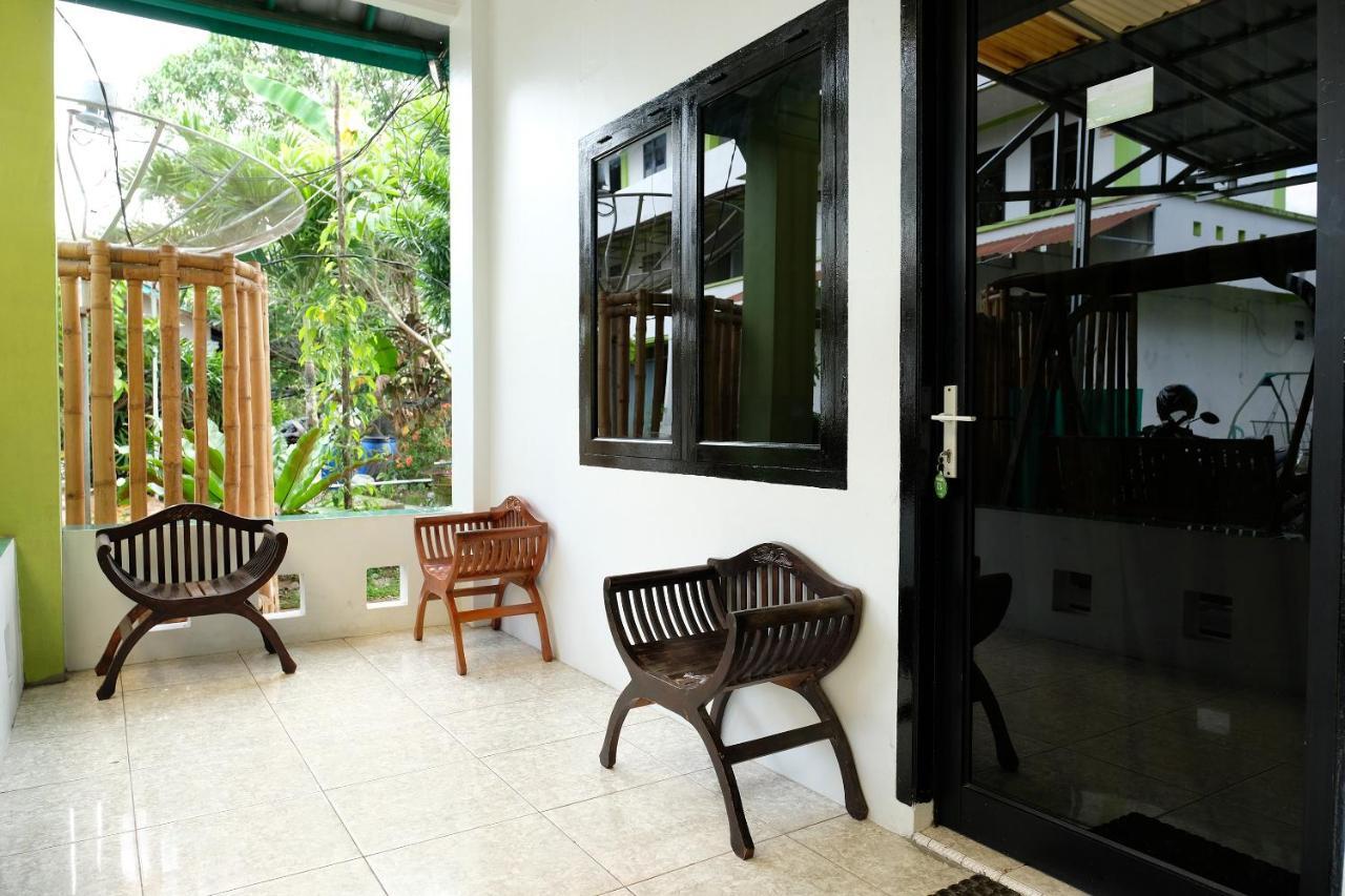 Oyo 2186 Esbe Hotel Syariah Tanjung Pandan Exteriér fotografie